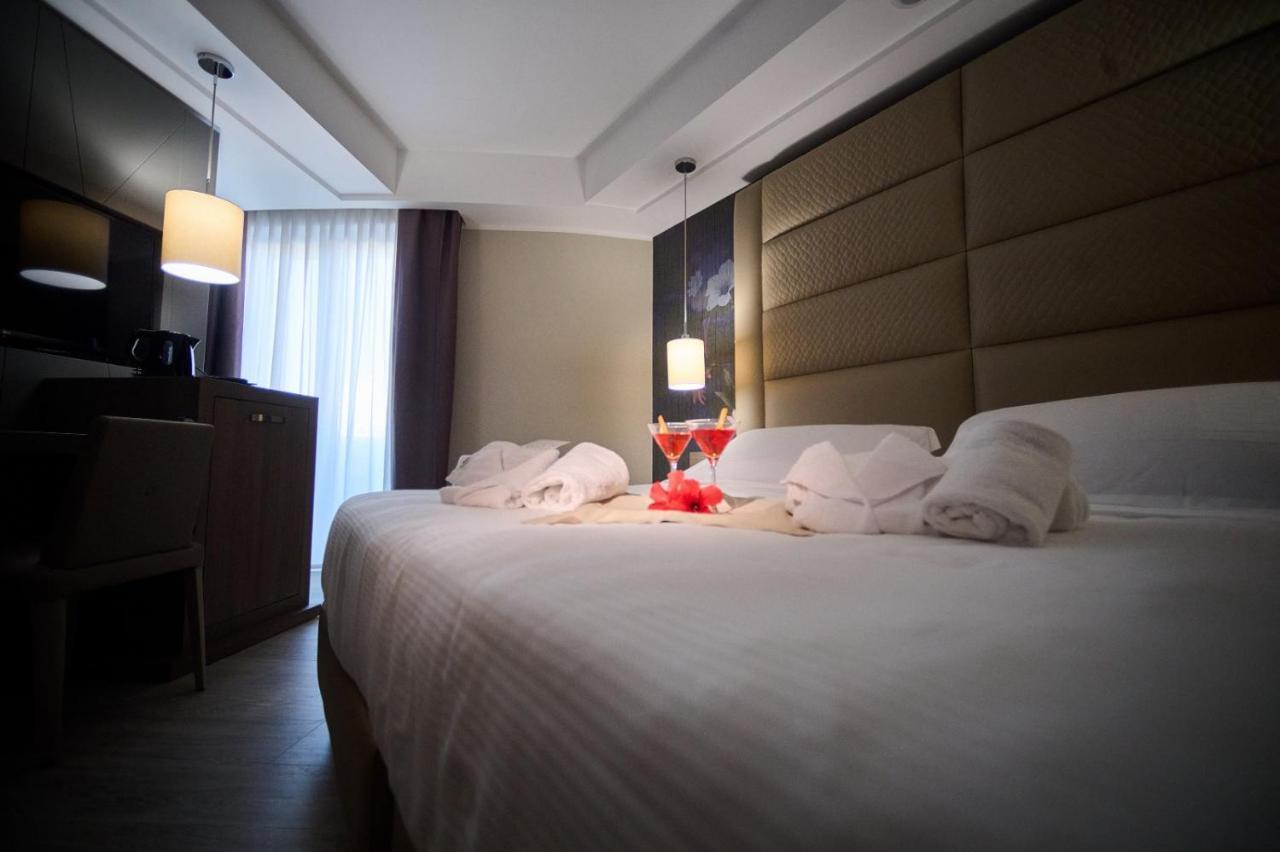 Park Hotel Le Dune Di Giovino Катандзаро Экстерьер фото
