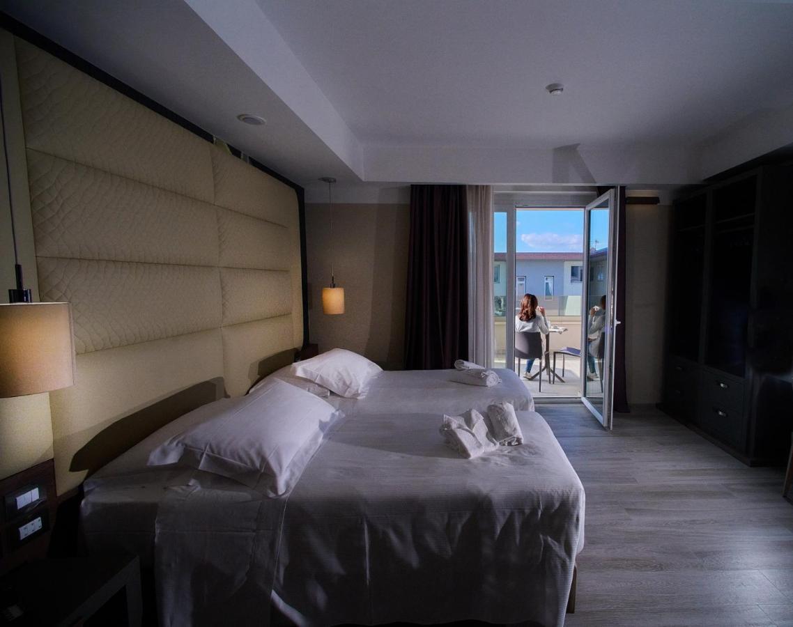 Park Hotel Le Dune Di Giovino Катандзаро Экстерьер фото
